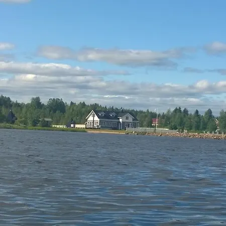 Villa Miekojaervi Pello