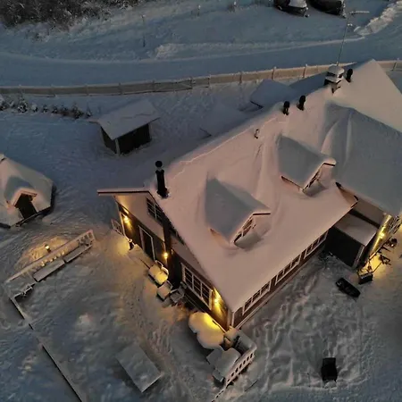 Villa Miekojaervi Pello