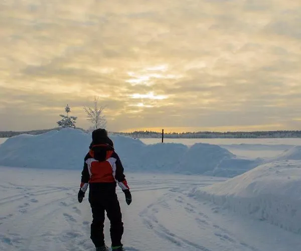 Вилла Miekojaervi Пелло